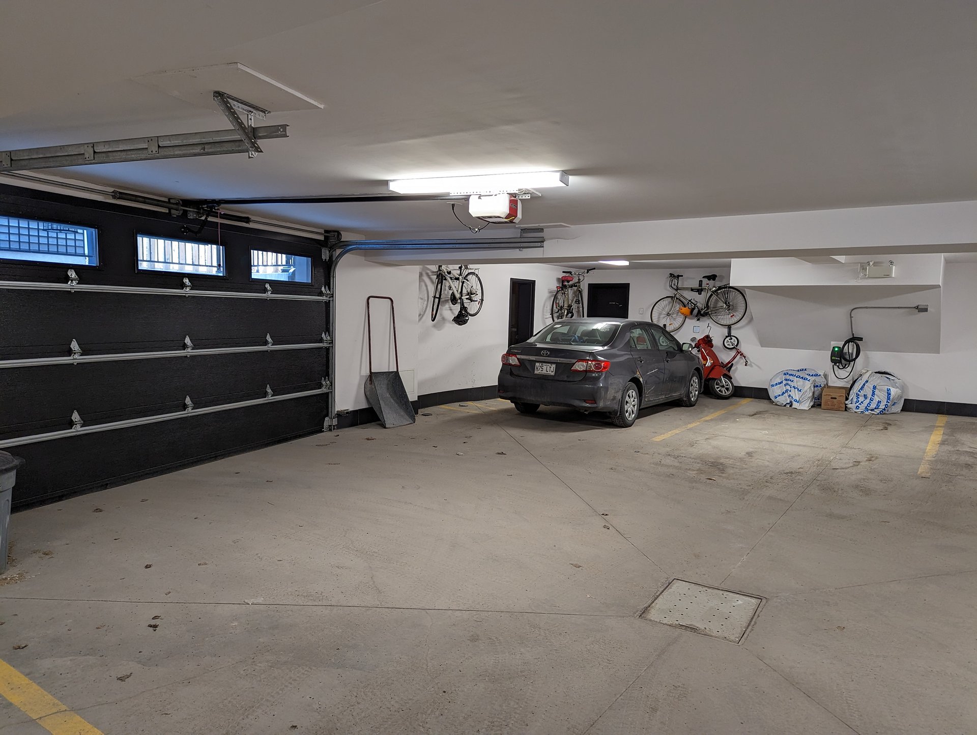 Garage intérieur